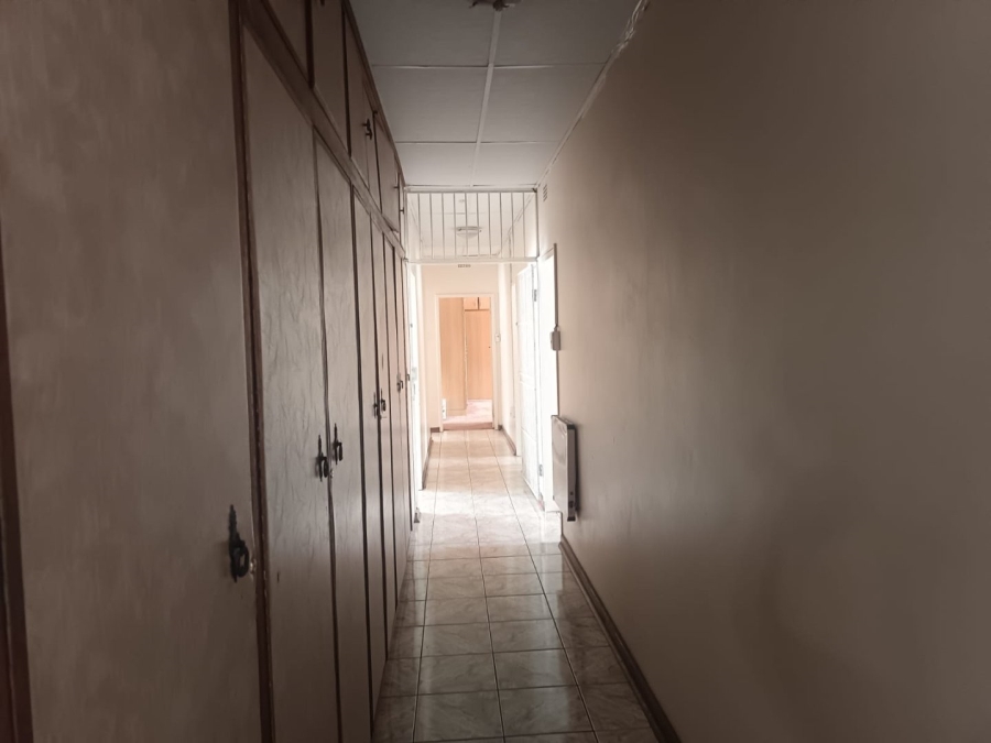 5 Bedroom Property for Sale in Royldene Northern Cape
